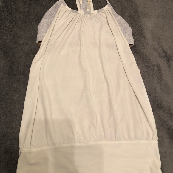 Lululemon cream tank top - Picture 1 of 5